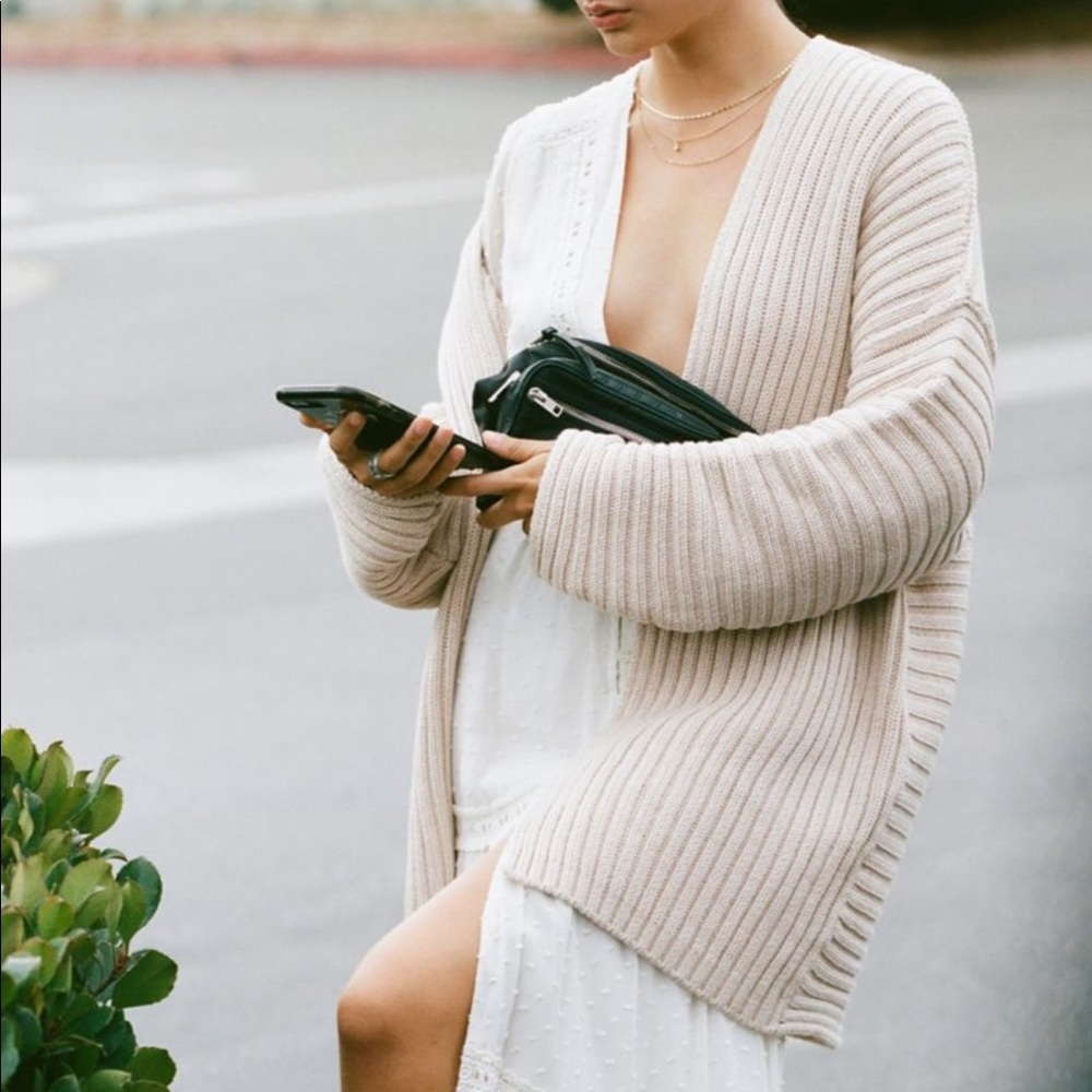 Black Leo rubbed open front cardigan